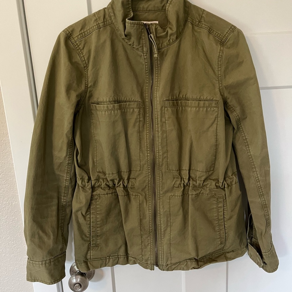 JCrew military green cargo jacket. Sz small.